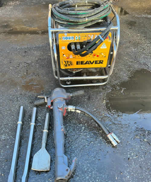 JCB Breaker Pack With Gun and Tools For Sale