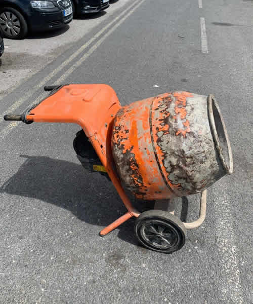 CEMENT MIXER 110 VOLT BELLE 150 MINIMIX 110V for sale